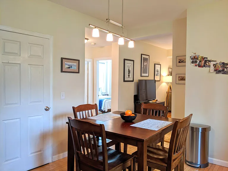 33 Osgood St — Photo 14