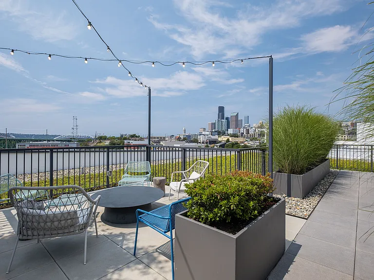 Hilite_Rooftop (1)