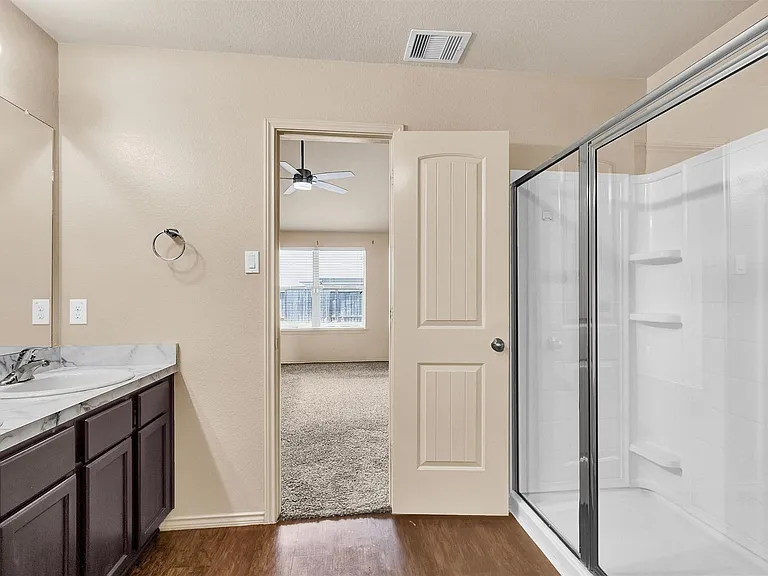 2119 Treasure Mountain Dr — Photo 17
