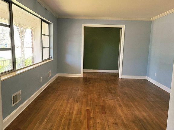 5th image of 1814 Citadel St