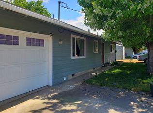 3264 Hanley Rd, Central Pt, OR 97502