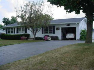 561 Aztec Dr, Montezuma, IN 47862