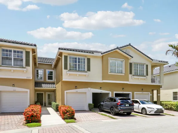 1560 SE Sheffield Terrace N #103, Stuart, FL 34994