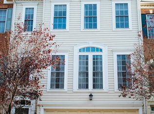 6447 Katherine Ann Ln, Springfield, VA 22150