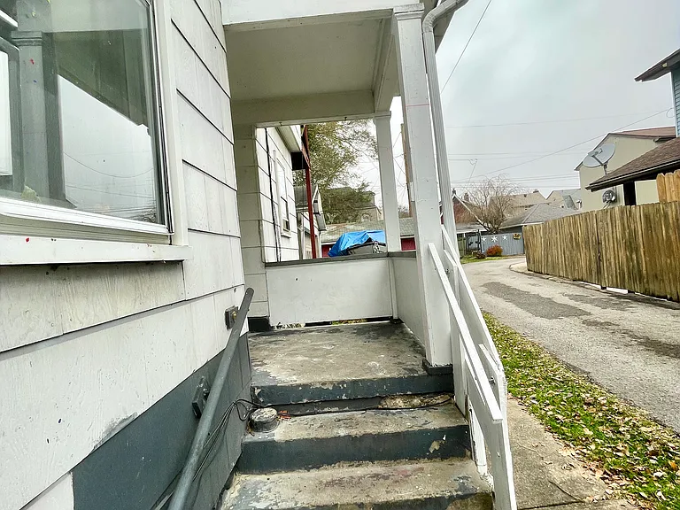 217 Chestnut St #A — Photo 8