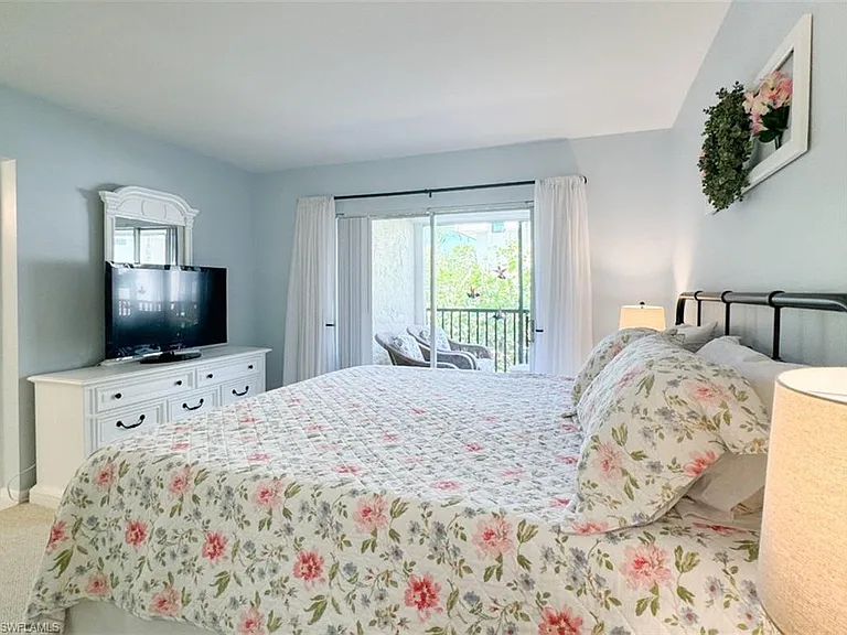 788 Park Shore Dr #D27 — Photo 47
