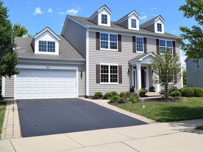 387 Brockton Ave, Elgin, IL, 60124