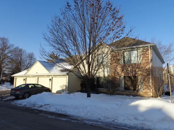1703 N Emerald Bay Unit 3, Palatine, IL 60074