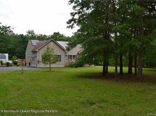 29 Amasa Landing Rd, Tuckerton, NJ 08087