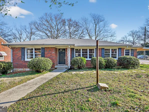 2586 Wiggins St, Lithonia, GA 30058