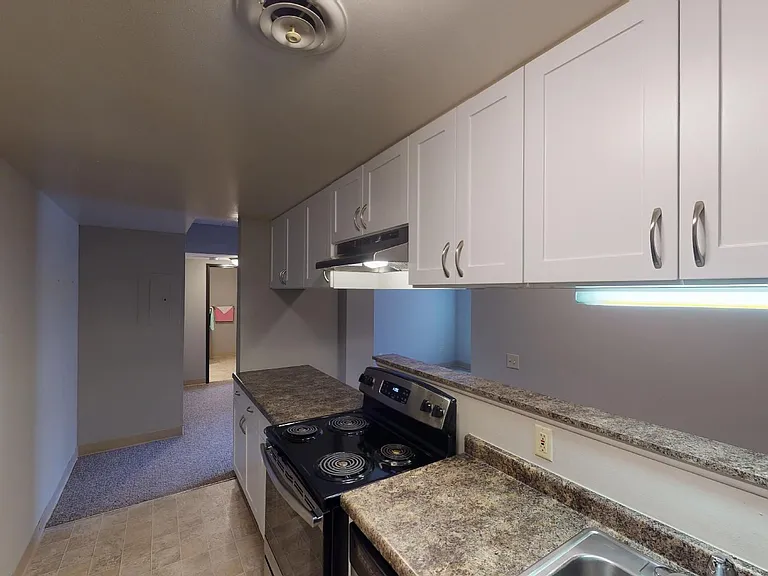 515 State St — Photo 18