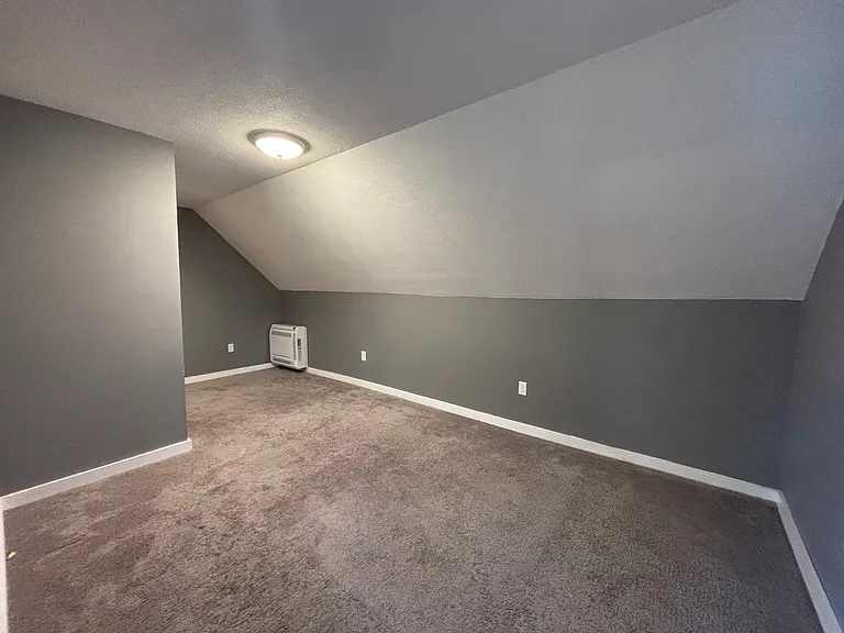 72 Vernon St #3 — Photo 12