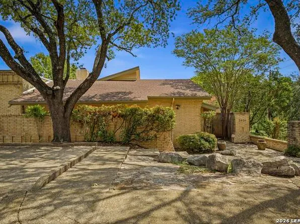 3800 E Songbird, San Antonio, TX 78229