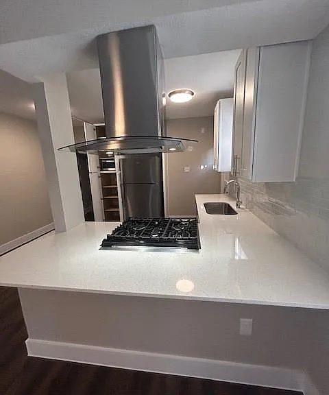 2428 Avenue 0 1/2 St #2 — Photo 6