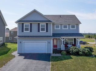 39 Chancellor St W, Charlottetown, PE C1E0G1