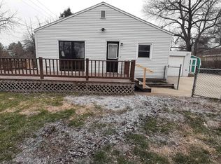 1502 11th Ave NW, Minot, ND 58703