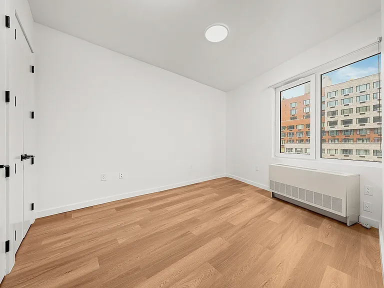 261 Grand Concourse #1717 — Photo 7