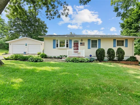 1548 W Genesee Street Rd, Auburn, NY 13021