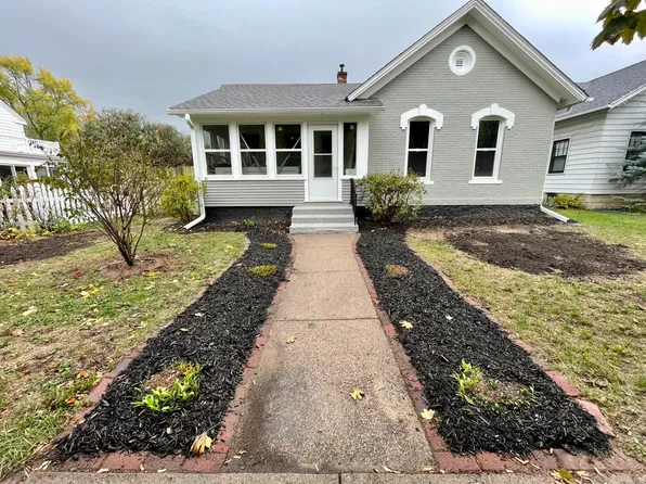 317 E Wabasha St, Winona, MN 55987