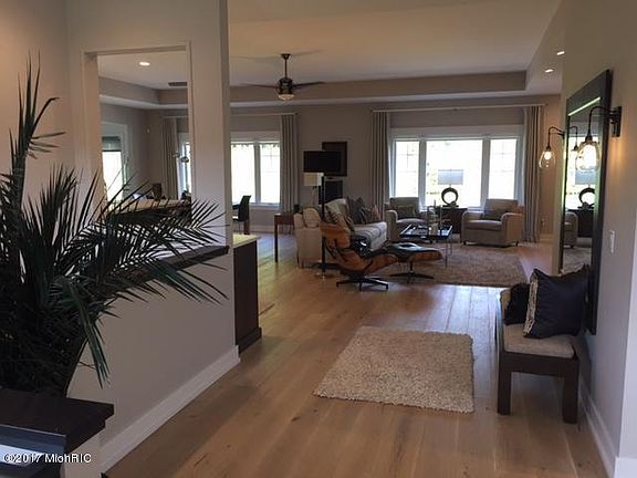 3rd image of 6271 Vickery Hill Ct SE