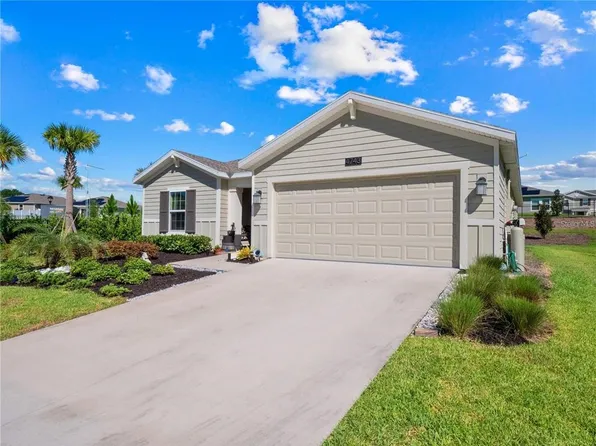 4743 Magnetite Loop, Mount Dora, FL 32757