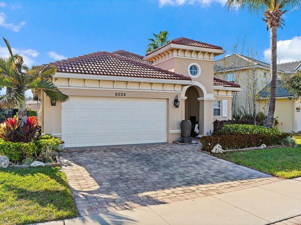 6024 SE Crooked Oak Ave