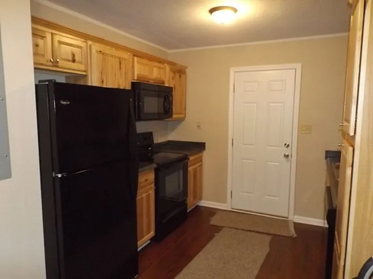 73 Remington Dr — Photo 11