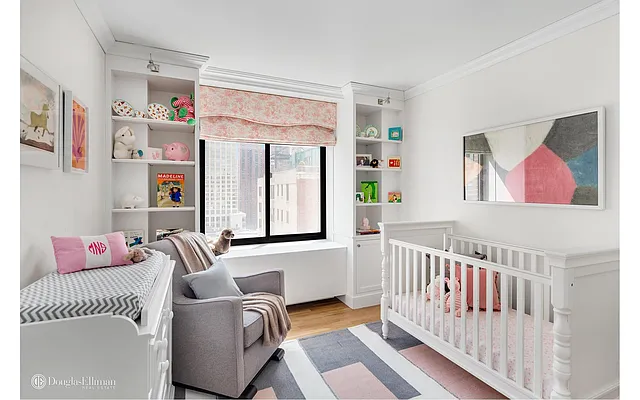 Sold by Douglas Elliman | media 7
