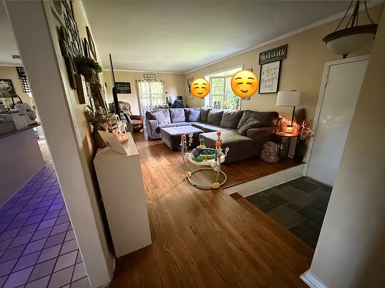 1712 S Hills Dr #1 — Photo 3