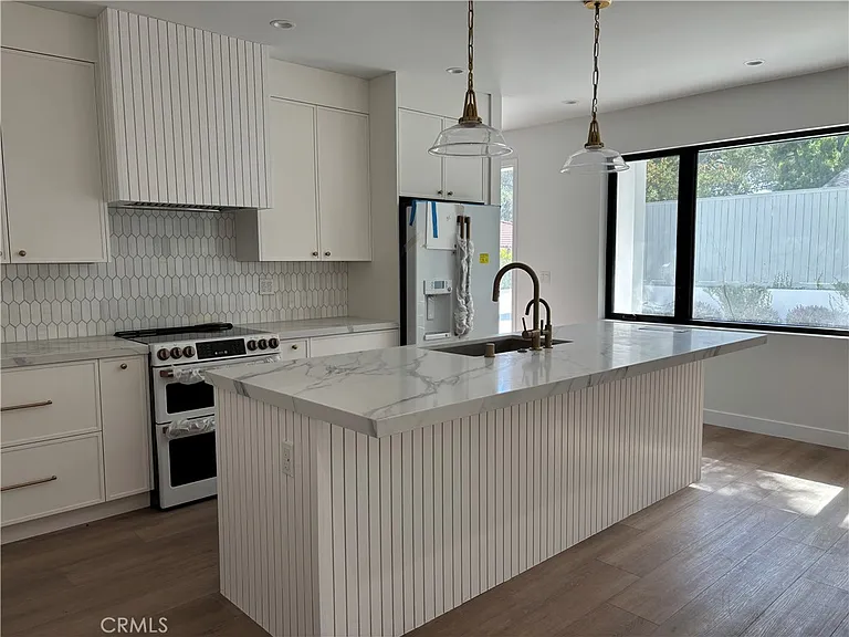 4832 La Canada Blvd — Photo 8