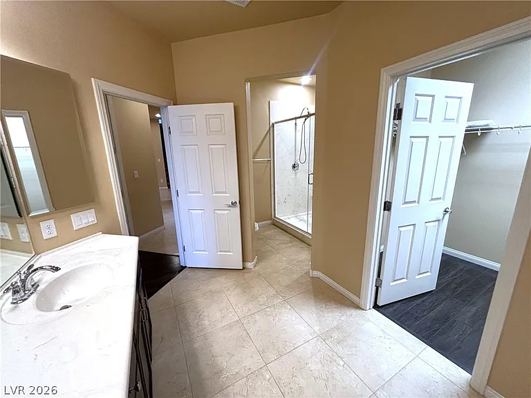 6435 Grande River Ct — Photo 25