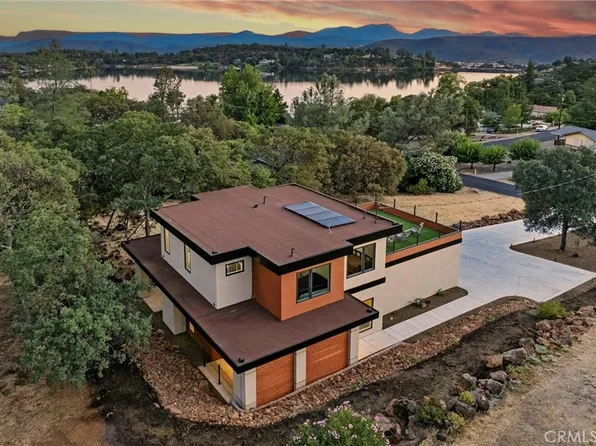 17234 Brookfield Rd, Hidden Valley Lake, CA 95467