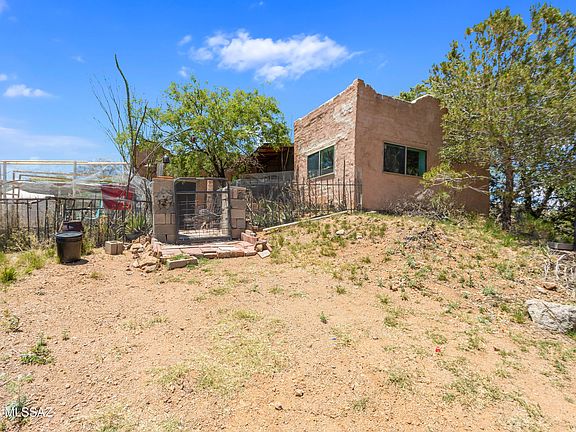 3rd image of 11647 N Silver Bill Rd