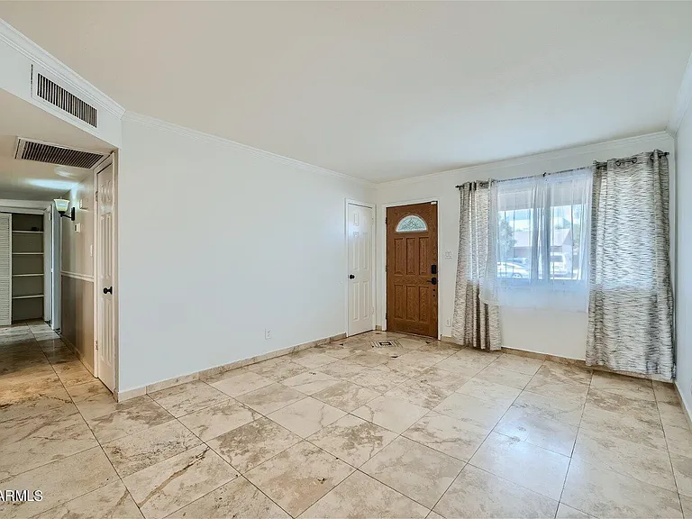 3615 S Margo Dr — Photo 8