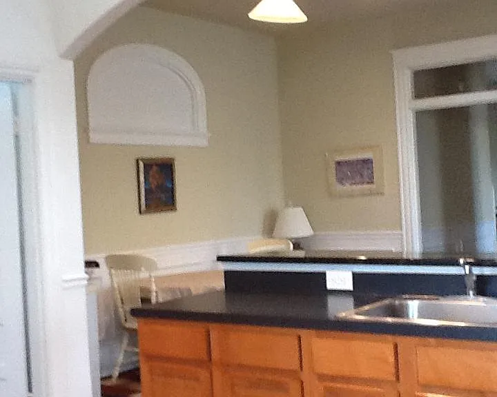 201 N Davis Ave — Photo 7