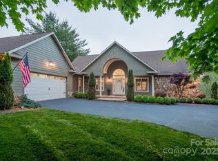 214 River Knoll Dr, Jefferson, NC 28640