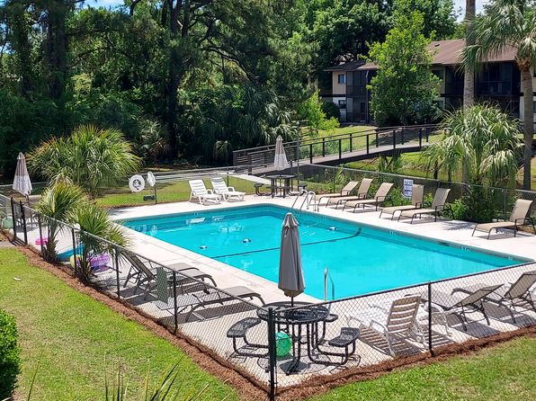 2915 Dove Haven Ct