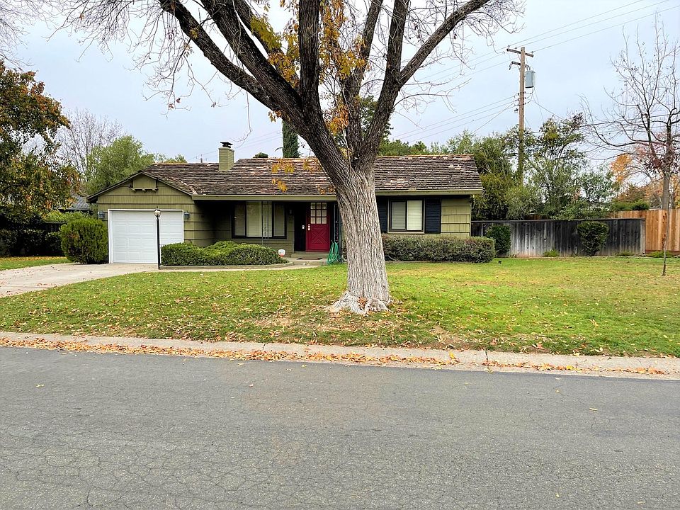 1st image of 2615 Castlewood Dr