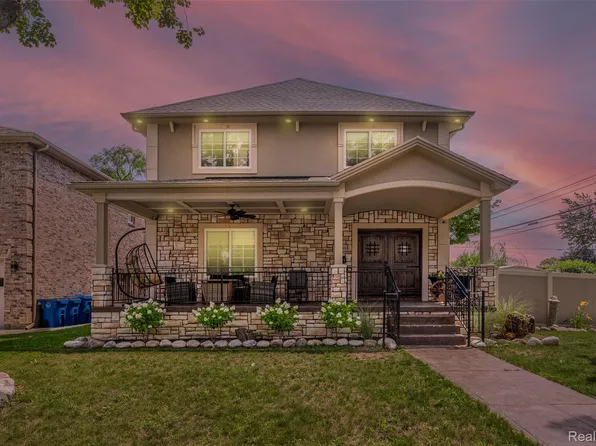 5908 Kinmore St, Dearborn Heights, MI 48127