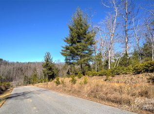 93 Ridge Point Rd #17, Nebo, NC 28761