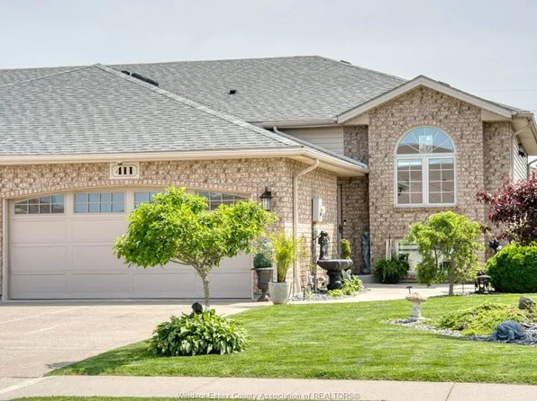 411 Rosewood Dr, Lakeshore, ON N8L 1B9