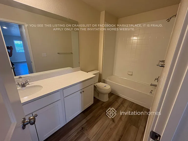 899 Harvard St — Photo 10