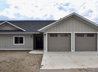 1905 Iona St, Fort Pierre, SD 57532