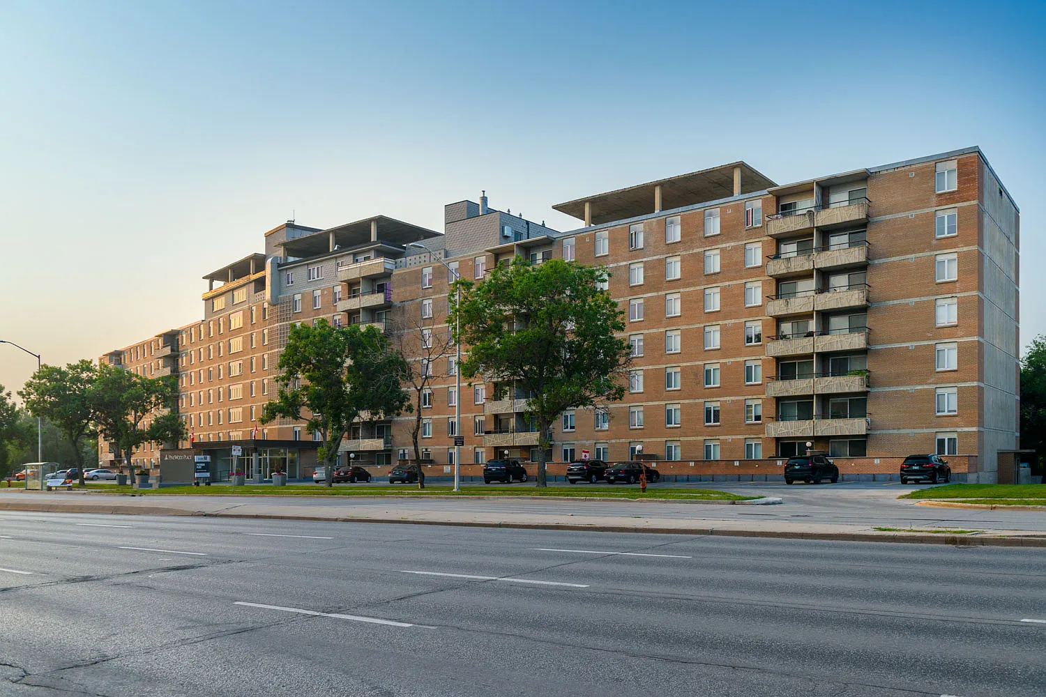 Pinewood Place — Photo 4