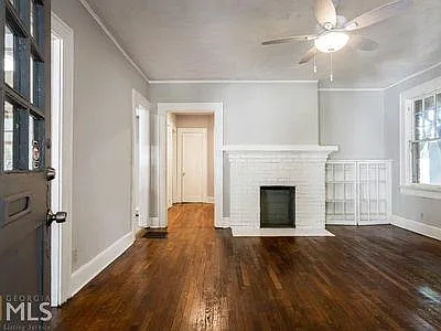 1424 Hartford Ave SW — Photo 4