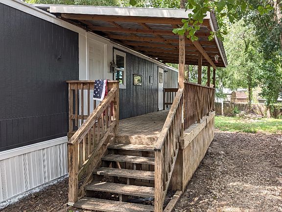 4th image of 13297 Pecan Tree Dr
