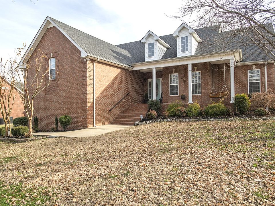 924 Dobbins Pike, Gallatin, TN 37066 Zillow