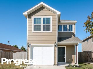 10504 Wild Oak Dr, Fort Worth, TX 76140