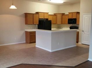 326 Wrangler Ln, Denton, TX 76205