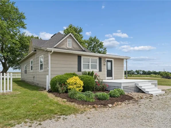 696 Highway Cc Rd, Concordia, MO 64020